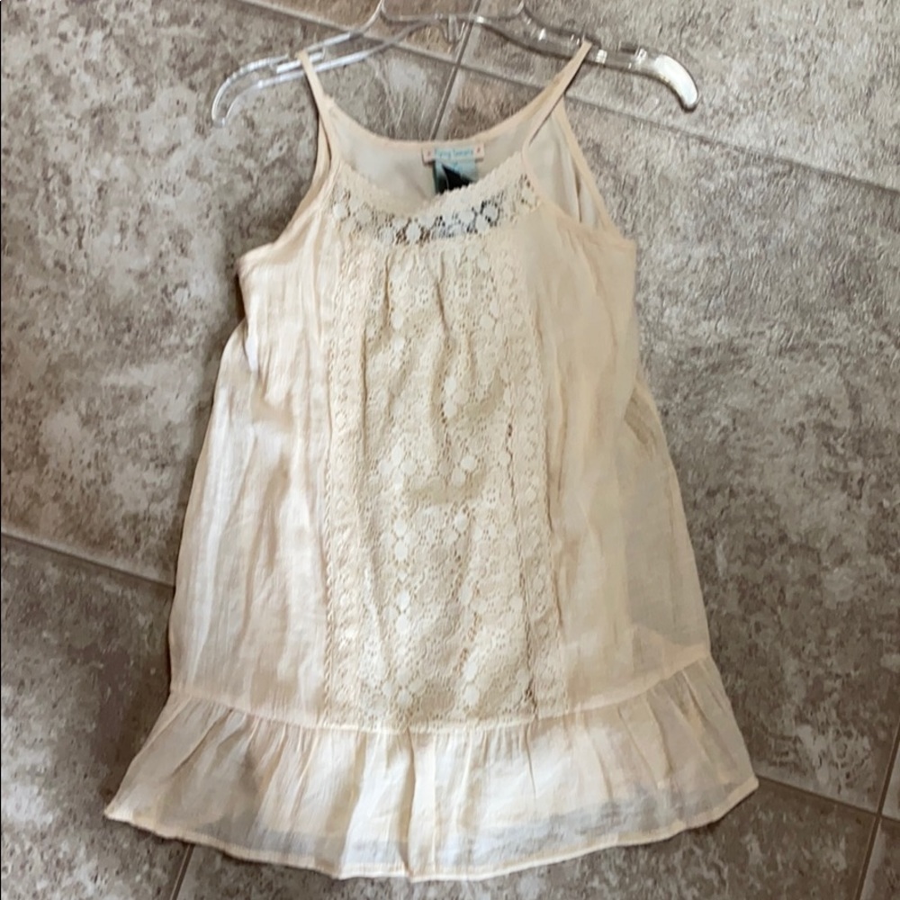 Flying tomato cream dress.  Size m 7-8
